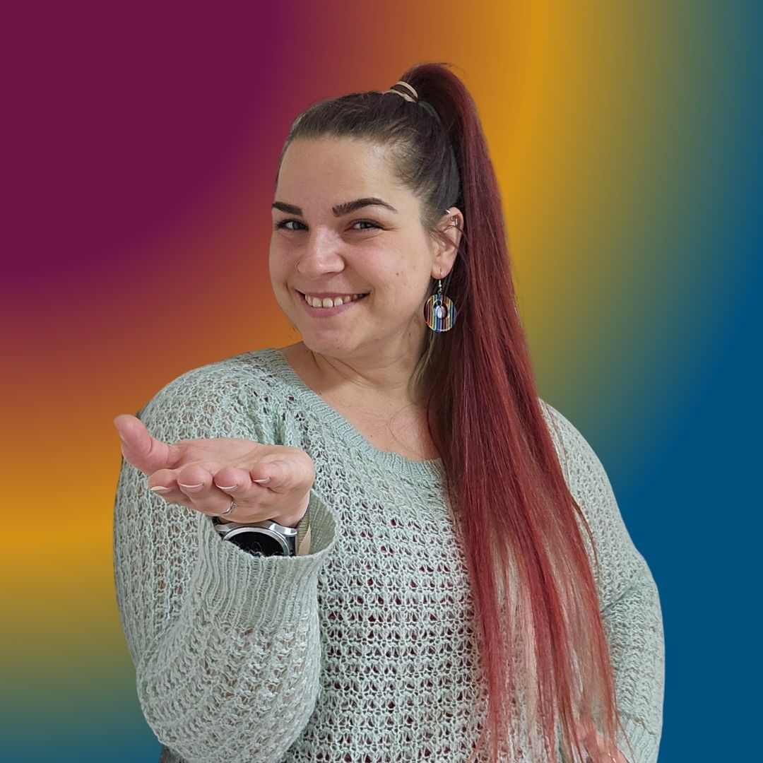 Ruth Heinisch Supervision Gruppensupervision lächelndes Gesicht und offene Hand